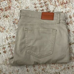 Lucky brand khaki jeans